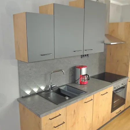 Anna Apartment *