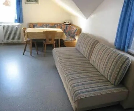 Anna Apartment *